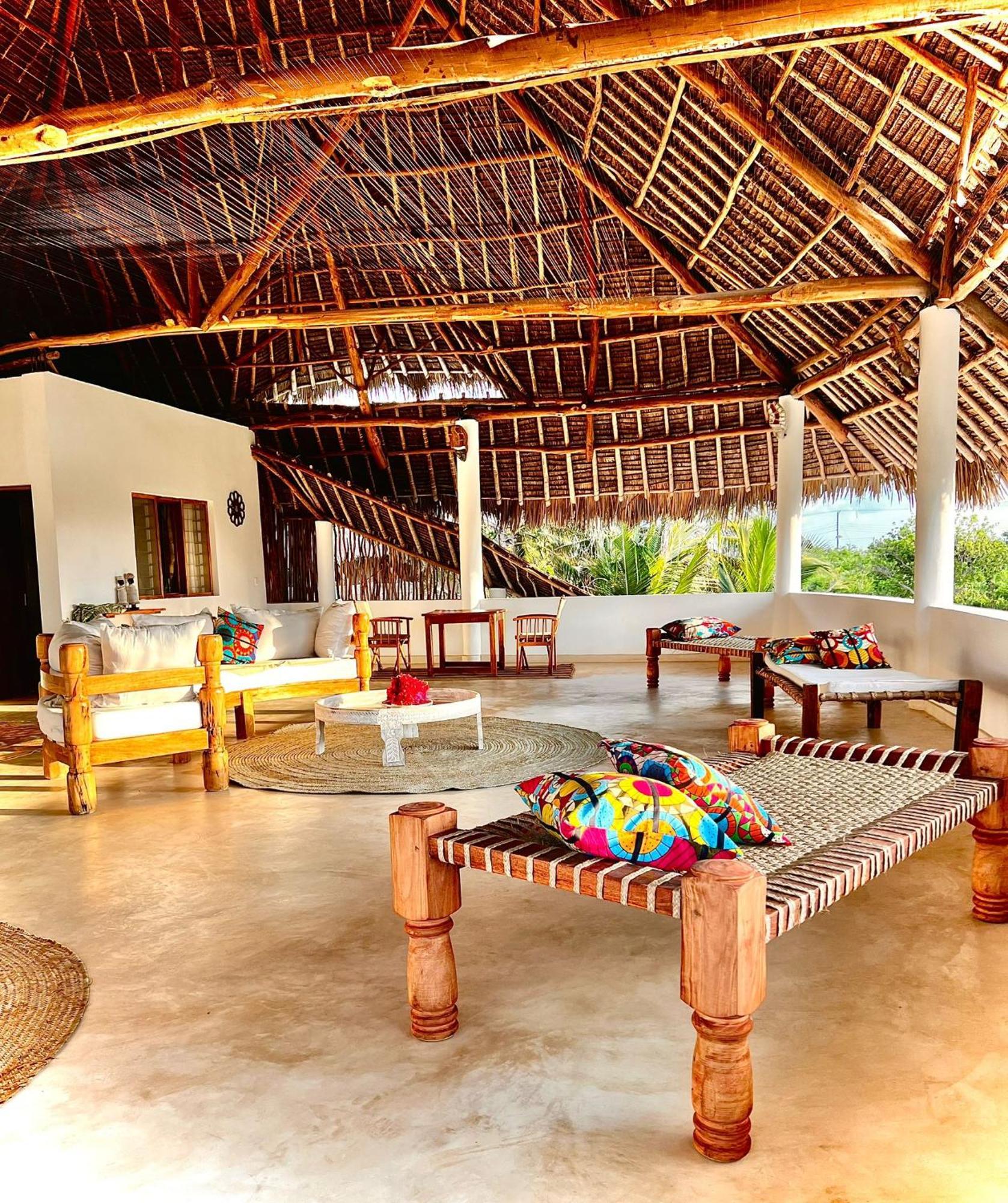 Bed and Breakfast Shira House Watamu Esterno foto