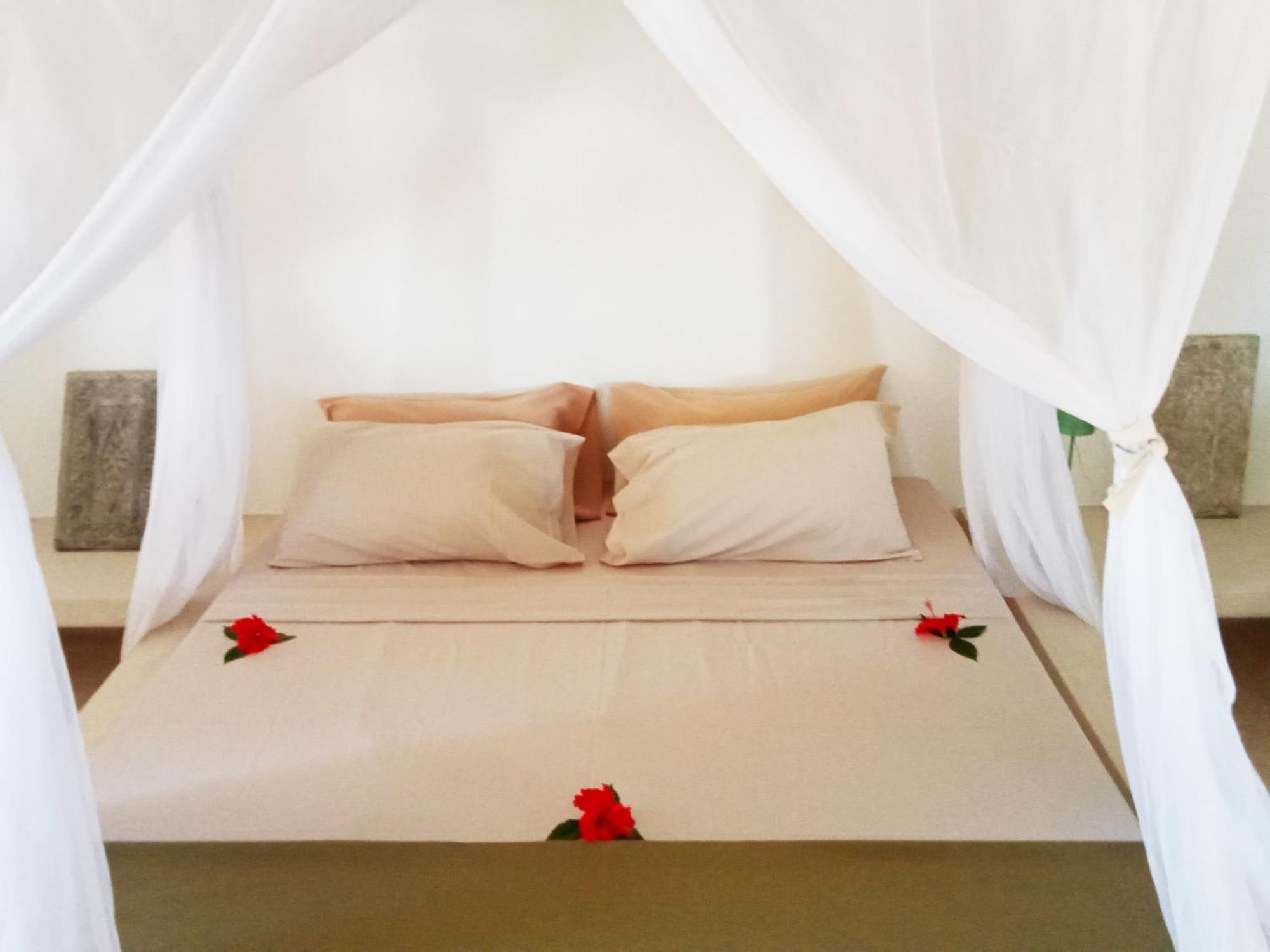 Bed and Breakfast Shira House Watamu Esterno foto