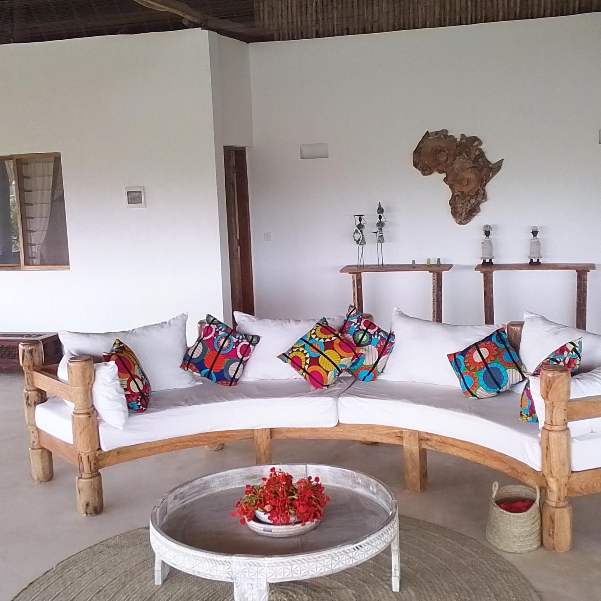 Bed and Breakfast Shira House Watamu Esterno foto
